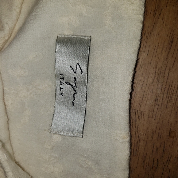 Skirt - Picture 2 of 2